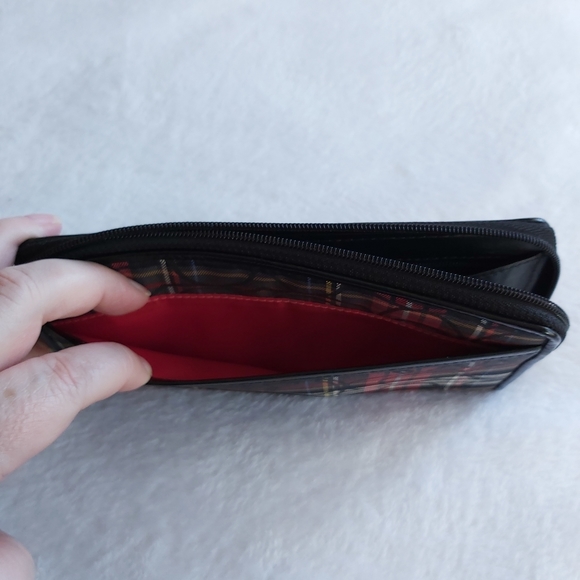 Coach Red & Black Tartan Zip Around Acordian Wristlet Wallet - Picture 5 of 13